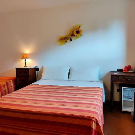 Il Girasole Bed and Breakfast Fosdinovo Eksteriør billede